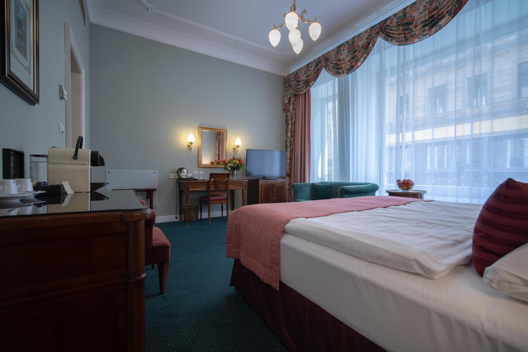 Hotel Liberty Prague Bilik gambar