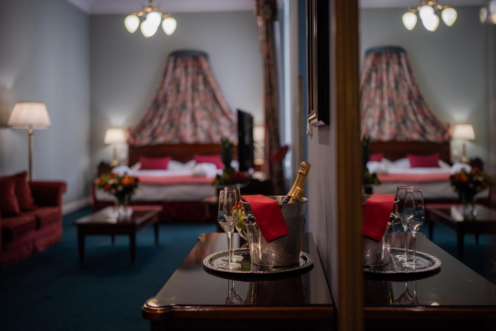 Hotel Liberty Prague Luaran gambar
